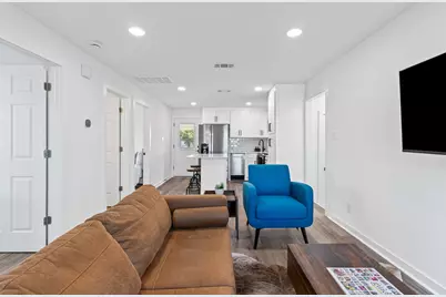 901 N Church Street, Georgetown, TX 78626 - Photo 2