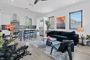 308 Onion St, Austin, TX 78702 - Photo 1