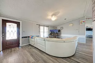 20113 Maynard Ct, Coupland, TX 78615 - Photo 8