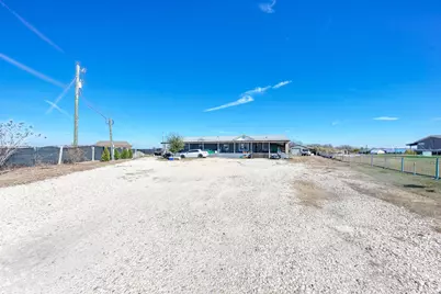 20113 Maynard Court, Coupland, TX 78615 - Photo 4