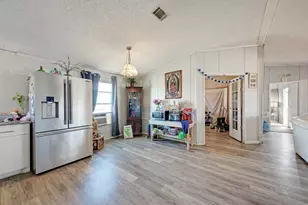 20113 Maynard Ct, Coupland, TX 78615 - Photo 10