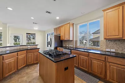 2007 First View, Leander, TX 78641 - Photo 12