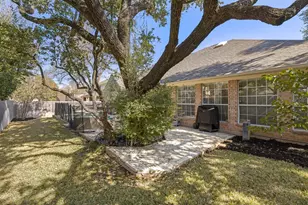 2040 St Andrews Dr, Round Rock, TX 78664 - Photo 36