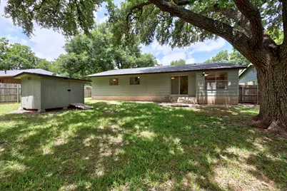 7303 Brookhollow Drive, Austin, TX 78752 - Photo 24