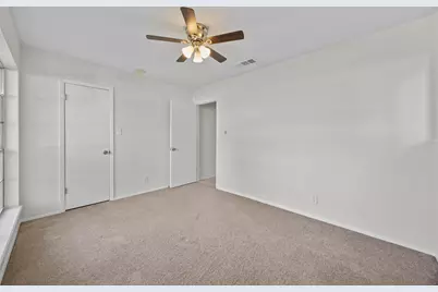 7303 Brookhollow Drive, Austin, TX 78752 - Photo 20