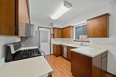 7303 Brookhollow Drive, Austin, TX 78752 - Photo 8