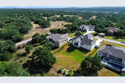 120 Onion Creek Lane, Driftwood, TX 78619 - Photo 38