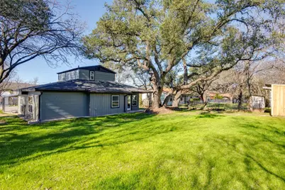 809 N West Street, Burnet, TX 78611 - Photo 38