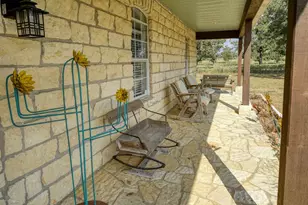 8500 Rosanky Rd, Waelder, TX 78959 - Photo 12