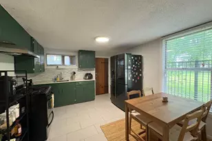 1101 Holly St, Austin, TX 78702 - Photo 6