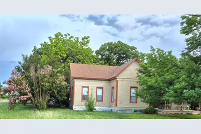 204 W Salty Street, Thorndale, TX 76577 - Photo 1