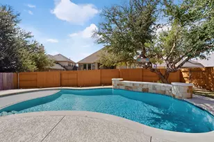 134 Catalina Ln, Austin, TX 78737 - Photo 2