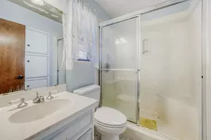 1200 Creekview Dr, Round Rock, TX 78681 - Photo 20