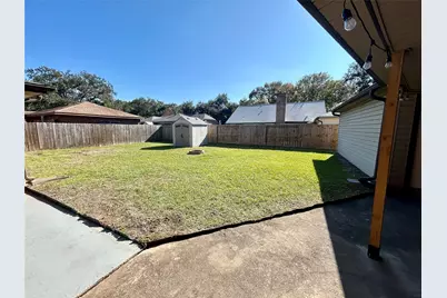 3319 Meadowcreek Drive, Missouri City, TX 77459 - Photo 18