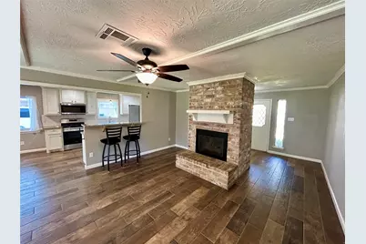 3319 Meadowcreek Drive, Missouri City, TX 77459 - Photo 8