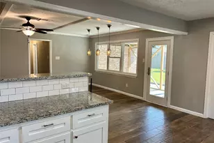 3319 Meadowcreek Dr, Missouri City, TX 77459 - Photo 10