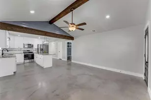 1706 Redwood Dr, Marble Falls, TX 78654 - Photo 6