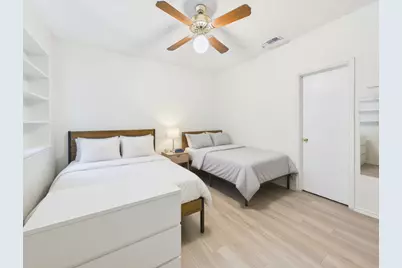 2804 Rio Grande Street #201, Austin, TX 78705 - Photo 10