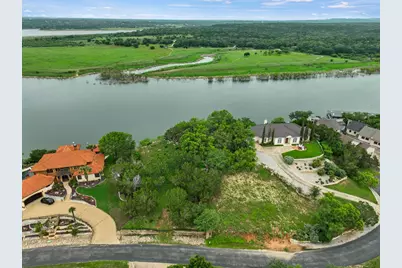 343 Harbor Drive, Spicewood, TX 78669 - Photo 2
