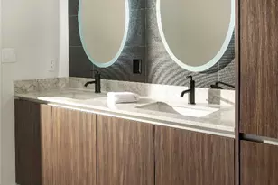 2209 S 1st St, Austin, TX 78704 - Photo 12