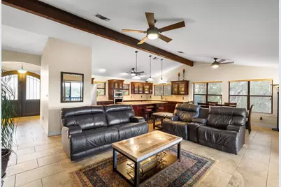 129 Jewel Lane, Spicewood, TX 78669 - Photo 14