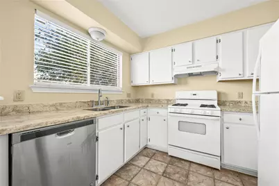 13009 Pollard Drive, Austin, TX 78727 - Photo 16