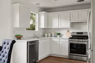 9109 Hoffman Cove, Austin, TX 78749 - Photo 12