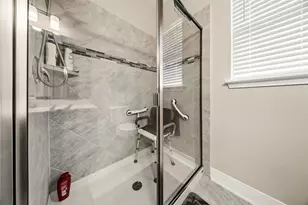 105 W Point Way, Elgin, TX 78621 - Photo 12