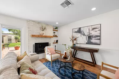 2210 Kenbridge Drive, Austin, TX 78757 - Photo 8