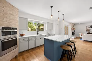 2210 Kenbridge Dr, Austin, TX 78757 - Photo 16