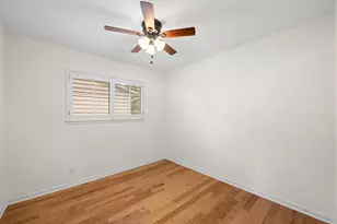 2210 Kenbridge Dr, Austin, TX 78757 - Photo 26