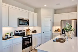 1229 Wild Leaf Wy, San Marcos, TX 78666 - Photo 2