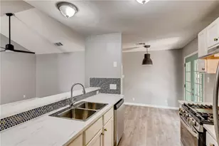 102 Nicole Cove, Round Rock, TX 78664 - Photo 10