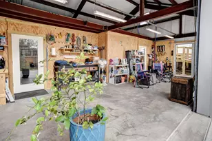 338 W Crockett St, La Grange, TX 78945 - Photo 26