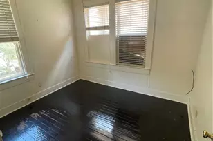 3205 Helms St, Austin, TX 78705 - Photo 4