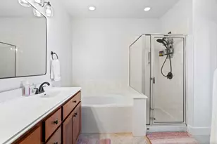 6608 Lantern View Dr, Jonestown, TX 78645 - Photo 22