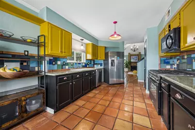 803 Clearwater Trail, Round Rock, TX 78664 - Photo 12