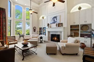 17 Cicero Ln, Austin, TX 78746 - Photo 12