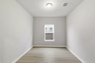 101 Greinert Drive, Taylor, TX 76574 - Photo 14