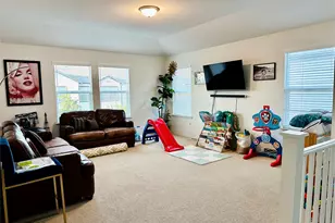 524 Ayinger Ln, Austin, TX 78728 - Photo 14