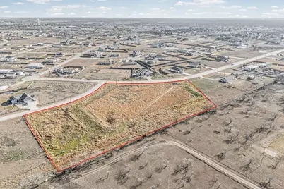 255 Bianca Circle, Del Valle, TX 78617 - Photo 1