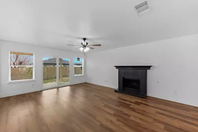 3817 Haleys Way, Round Rock, TX 78665 - Photo 2