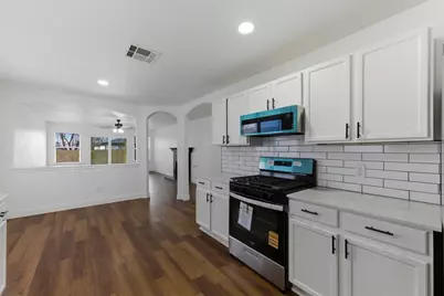 3817 Haleys Way, Round Rock, TX 78665 - Photo 6