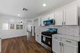 3817 Haleys Way, Round Rock, TX 78665 - Photo 6