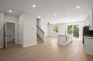 17407 Homestead Haven Dr, Bee Cave, TX 78738 - Photo 2