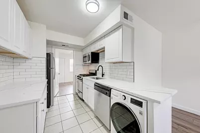 1010 W 23 Street #11, Austin, TX 78705 - Photo 8