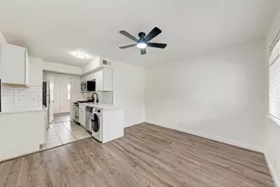 1010 W 23 St, Austin, TX 78705 - Photo 4