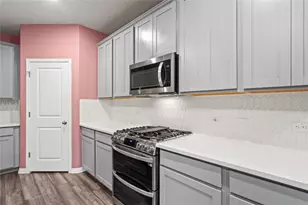 204 Jordan Vly Dr, Liberty Hill, TX 78642 - Photo 10