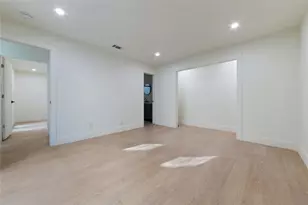 8807 Merion Cir, Austin, TX 78754 - Photo 12