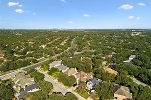 10701 Natick Ln, Austin, TX 78739 - Photo 34